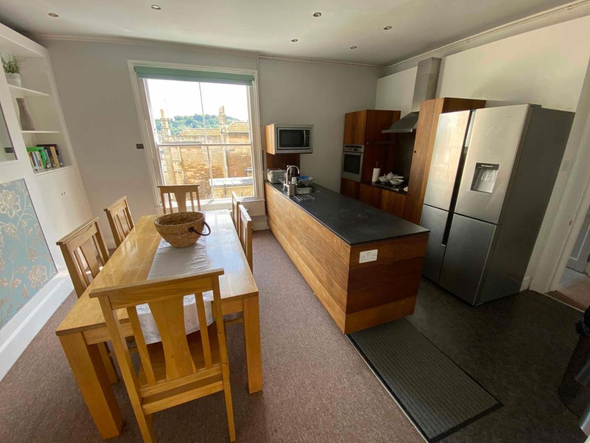 Bath Roof Terrace Apartment, City Centre, Sleeps Up To 8 Ngoại thất bức ảnh