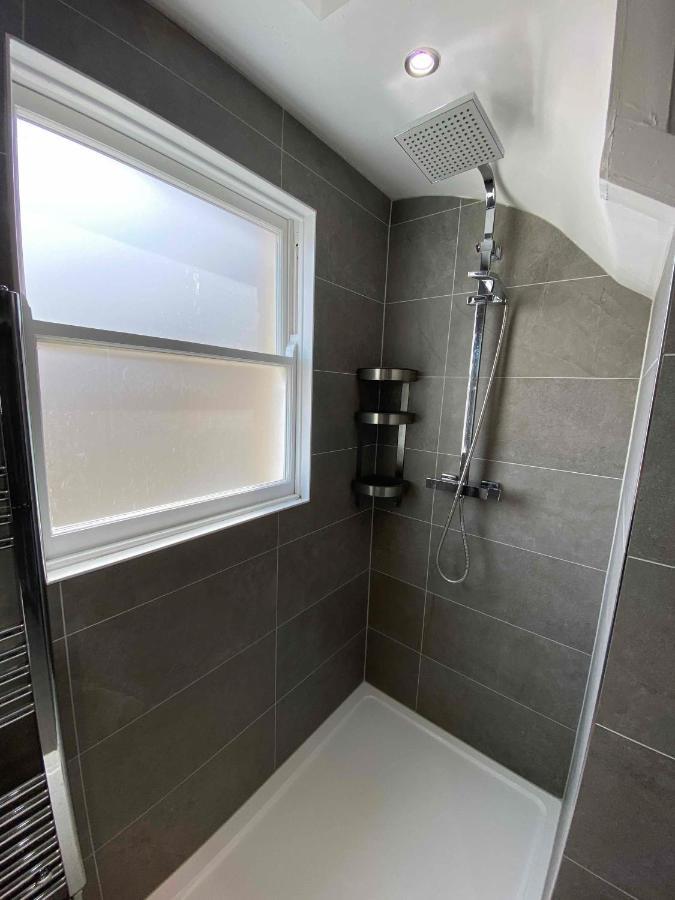 Bath Roof Terrace Apartment, City Centre, Sleeps Up To 8 Ngoại thất bức ảnh